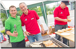 Frank Klesz und Simon Born beim Sommerfest der Sonnen-Apotheke in Bergkamen